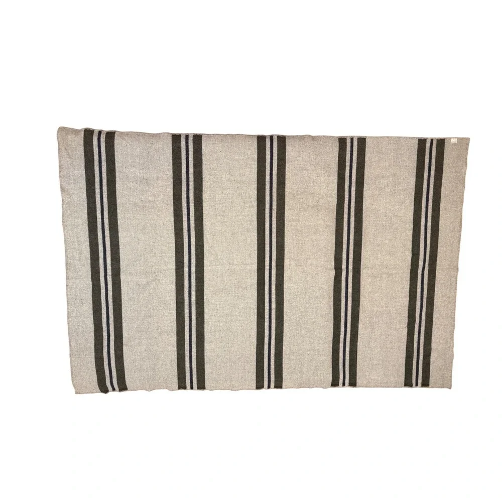 Faribault Woolen Mill Co 100% Virgin Wool Blanket Gray Striped Made in USA 76x51